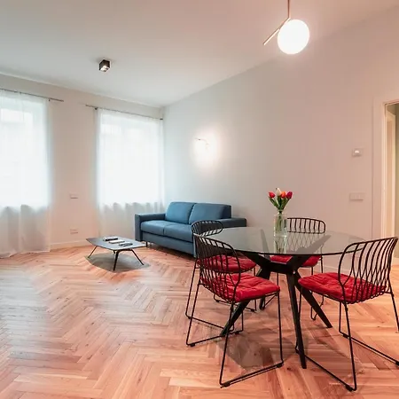 Roma Luxe, Terrace & Gym Appartement *