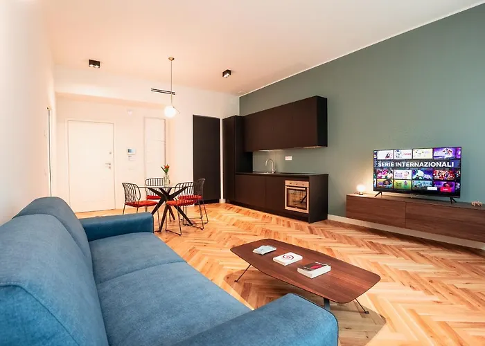 Roma Luxe, Terrace & Gym