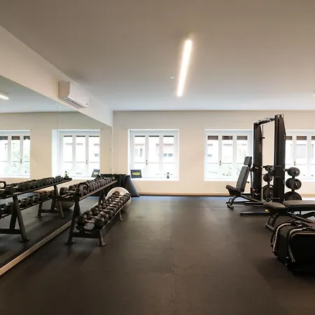 Roma Luxe, Terrace & Gym